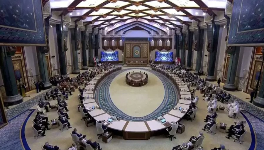 قمة بغداد تدعو لوقف فوري للحرب في غزة وتفعيل مبادرة السلام العربية