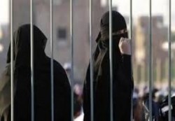 اعتقال ليلي بدون أوامر نيابة: محامٍ يكشف انتهاكات قانونية بحق نساء في صنعاء