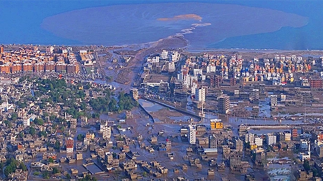 عدن: توجيهات حكومية بالتحقيق في تجاوزات البناء العشوائي