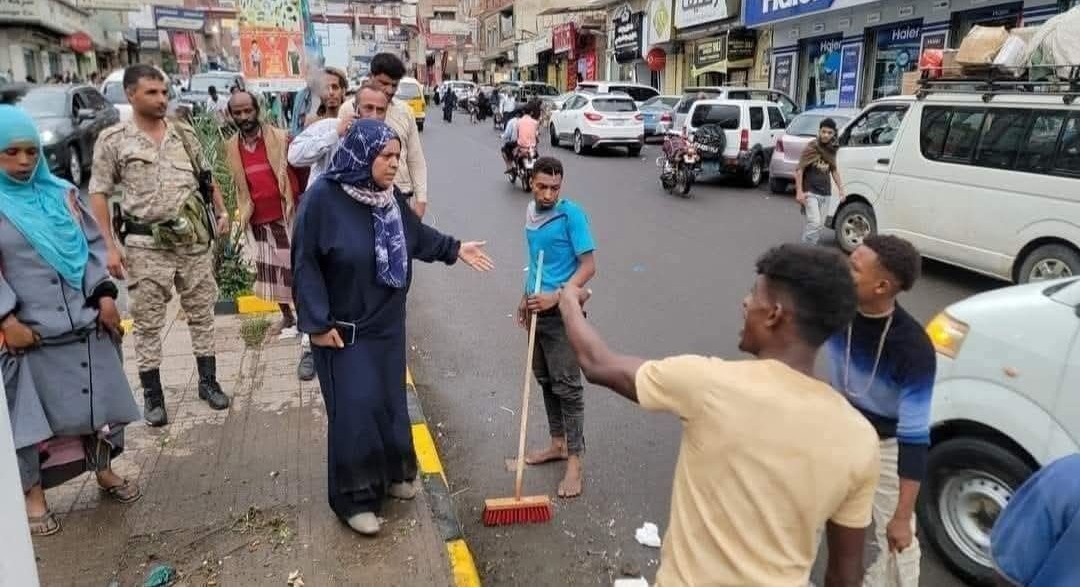 اغتيال "المشهري" بتعز.. العليمي يوجّه بتحركات عاجلة، و"الأمنية" تقر إجراءات، والعمال يضربون