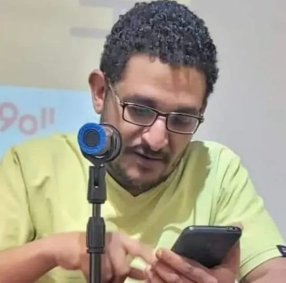 نقابة الصحفيين تحمل الحوثيين مسئولية اختطاف الشاعر أوراس الأرياني