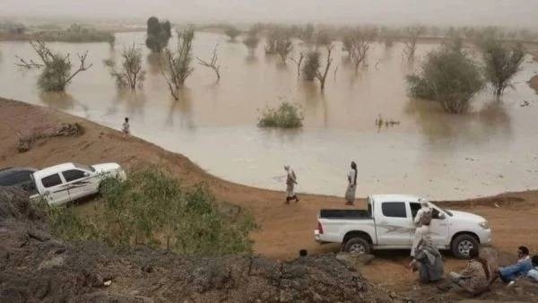 مأرب: وفاة طفل غرقًا في سائلة الميل والدفاع المدني يحذّر من السباحة في مجاري السيول