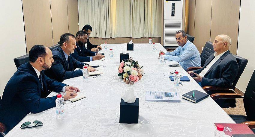 عدن: الحكومة تبحث مع الأمم المتحدة فرص تمويل لمشاريع التكيف المناخي