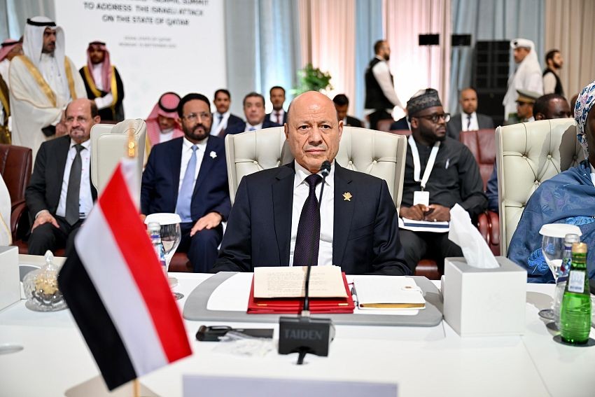 العليمي يدعو لتدابير مشتركة تكبح أوهام الهيمنة الإسرائيلية