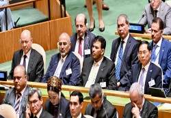 العليمي يشارك في افتتاح الدورة 80 للجمعية العامة للأمم المتحدة