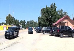 اعتقال 12 يمنياً في ولاية ميسيسيبي الأمريكية بتهم بيع مواد محظورة للقاصرين