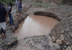وفاة أربع فتيات نازحات غرقاً أثناء جلب المياه في مأرب
