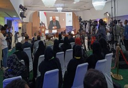 رئيس الوزراء يحذّر من الانقسام: وحدة أبناء حضرموت بوابة التنمية
