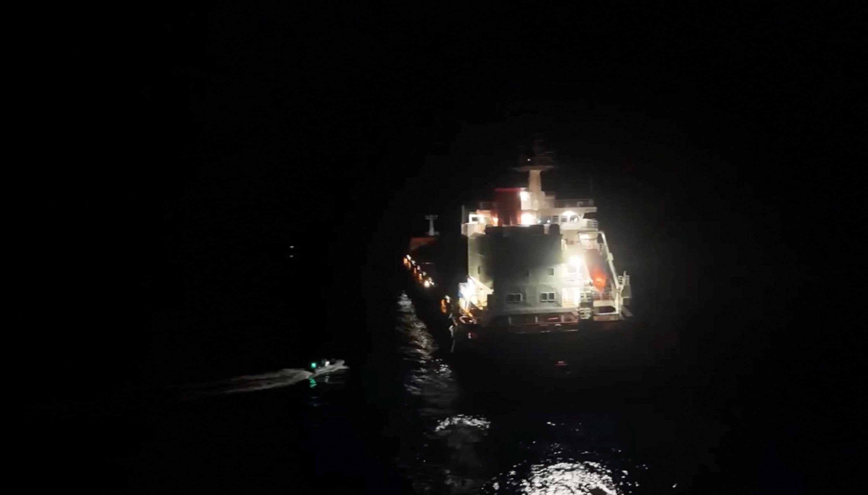 Dutch Shipping Company Confirms Death of Crew Member After Houthi Attack off Yemen Coast
