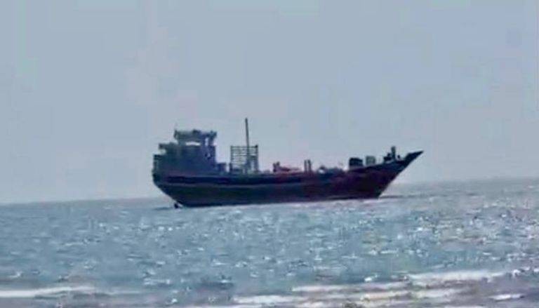 ضبط سفينة تهريب إيرانية تحمل صاروخًا ومسيرات في طريقها للحوثيين