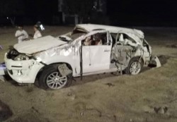عدن: مقتل 4 أشخاص وإصابة 6 بانقلاب سيارة في البريقة