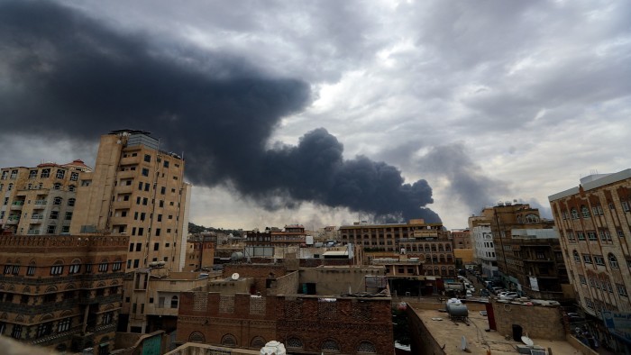 هيئة حوثية: 441 قتيلاً و1,228 جريحاً في 2,801 غارة أميركية وإسرائيلية خلال عامين
