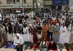 تعز تندد بالانفلات الأمني وتطالب بإصلاح المنظومة العسكرية والأمنية