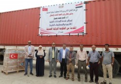 عدن: الإمداد الدوائي يتسلّم شحنة أدوية ومستلزمات طبية مقدَّمة من تركيا