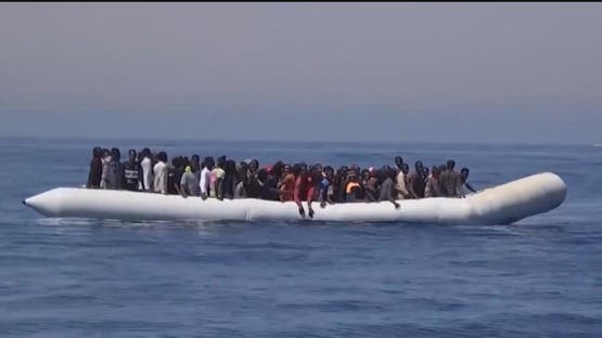 مصرع 14 مصريًا في حادث غرق قارب هجرة قبالة جزيرة كريت اليونانية