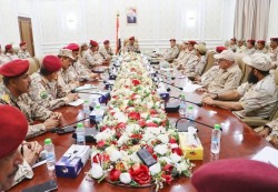 عدن: لقاء عسكري يناقش توحيد التشكيلات العسكرية وتعزيز الأمن الوطني