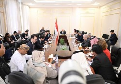 العليمي: توحيد القرار العسكري وتحسّن الخدمات خطوات سيادية أعادت الاعتبار للدولة