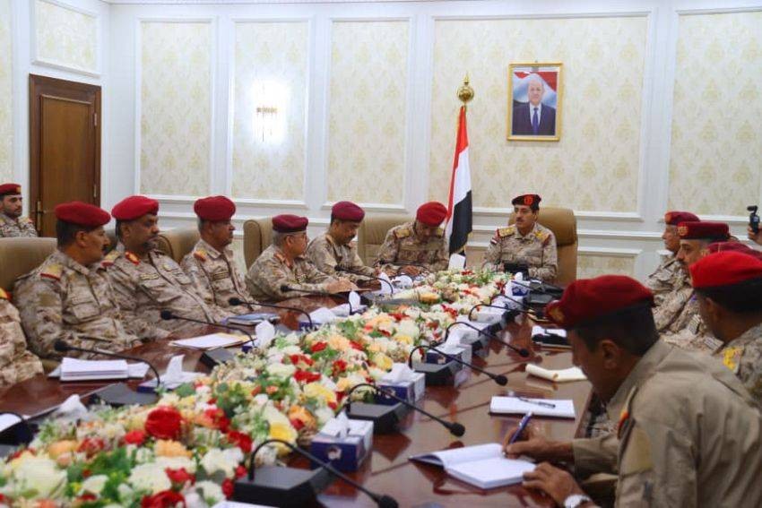 وزير الدفاع يؤكد تعزيز كفاءة العمل المؤسسي والتكامل بين الهيئات