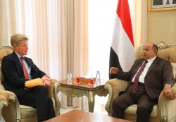المبعوث الأممي يحث على تحويل الزخم الحكومي إلى خطوات عملية نحو السلام في اليمن