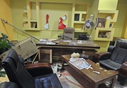 عدن: مسلحون يقتحمون مقر صحيفة «عدن الغد» ويعتدون على موظفيها