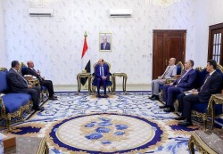 رئيس الوزراء يوجّه بصرف مرتبات موظفي الدولة ابتداءً من الأحد