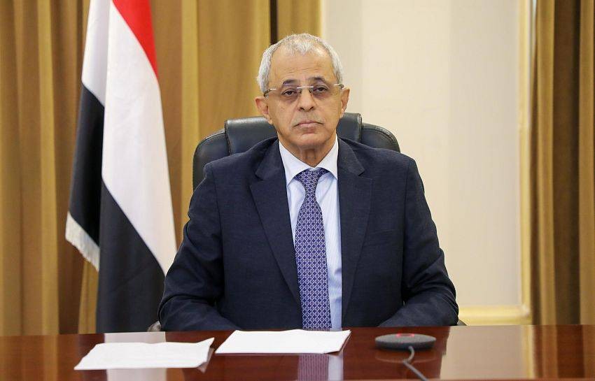 اليمن يؤكد تضامنه مع الدول العربية ويدعو لموقف موحد لردع الاعتداءات الإيرانية