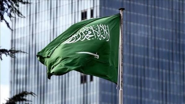 السعودية تتهم إيران بتصعيد الهجمات وتلوّح بإجراءات لحماية أمنها