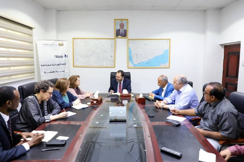 وزارة الكهرباء تناقش مع «البرنامج الإنمائي» توسيع مشاريع الطاقة المتجددة