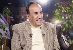 وفاة المعلق الرياضي اليمني علي العصري بعد مسيرة حافلة بالعطاء والإهمال