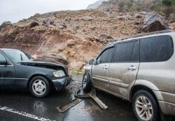 21 حادثاً و5 وفيات خلال ساعات.. تحذيرات من تصاعد حوادث السير قبيل العيد