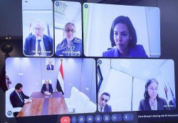 الزنداني يبحث مع الاتحاد الأوروبي وبريطانيا دعم الحكومة في ظل التصعيد الإقليمي