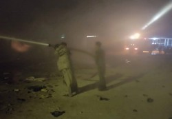 حضرموت: الدفاع المدني بسيئون يخمد حريقاً في محل خردة