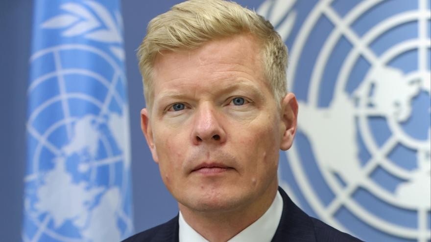 المبعوث الأممي يبحث في بروكسل دعم المسار السياسي في اليمن