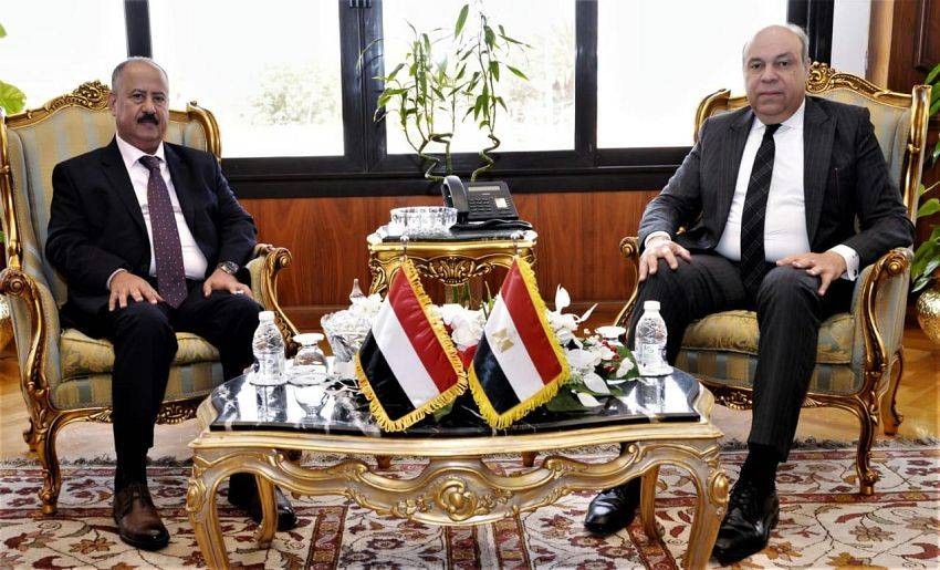 وزير النقل يبحث في القاهرة تعزيز التعاون مع مصر في قطاع الطيران