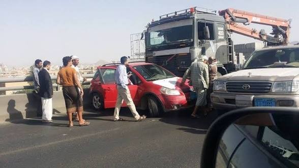 17 حادثًا مروريًا في يوم واحد.. 3 وفيات و24 مصابًا