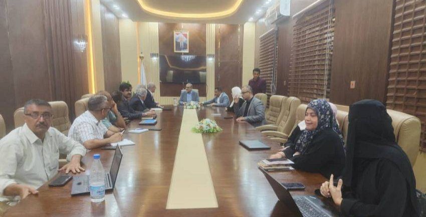 عدن: تحذيرات صحية من تفشي الأمراض المعدية