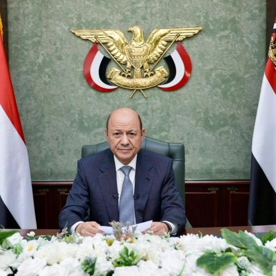 العليمي يدعو إلى وحدة الصف وتكثيف الجهود لاستعادة الدولة
