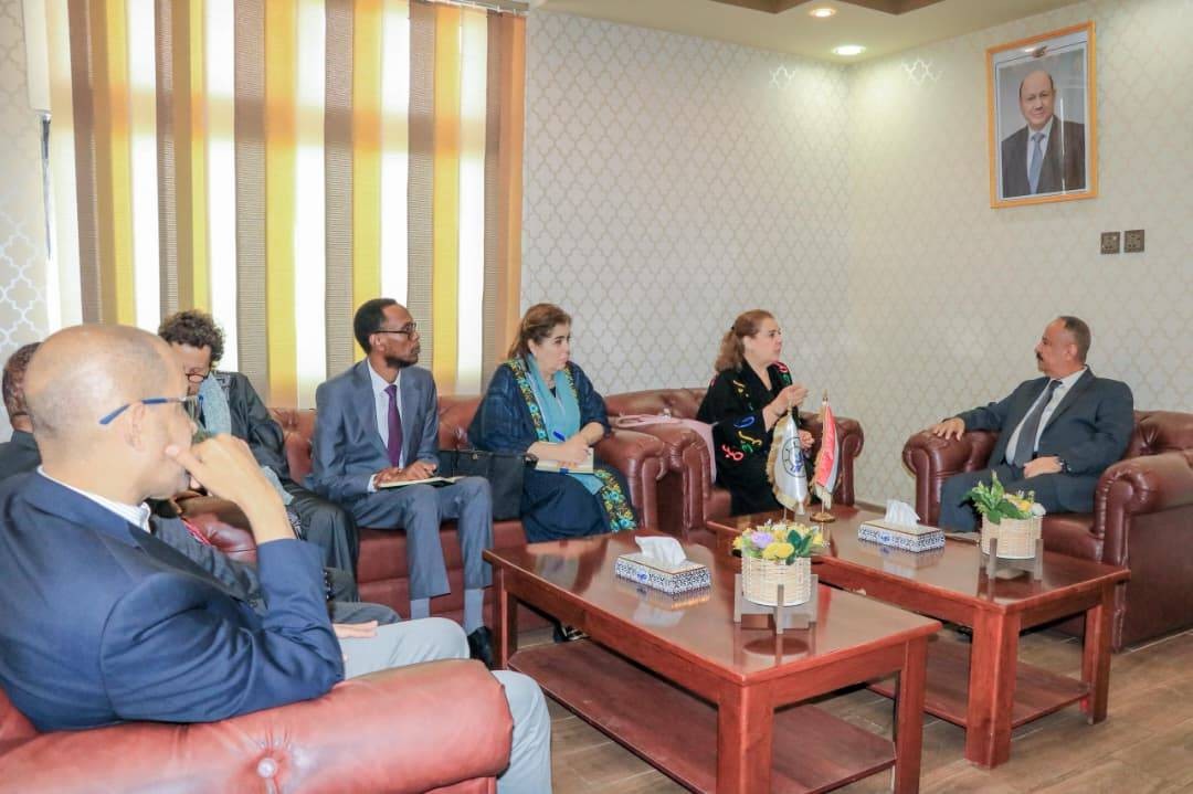 مباحثات يمنية أممية لتطوير الموانئ ومواجهة التحديات في قطاع النقل