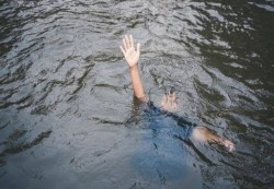 وفاة طفل غرقًا أثناء السباحة في شحير بحضرموت