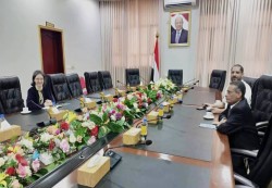 عدن: وزير التعليم العالي يبحث مع السفيرة الفرنسية تعزيز التعاون والتبادل الأكاديمي
