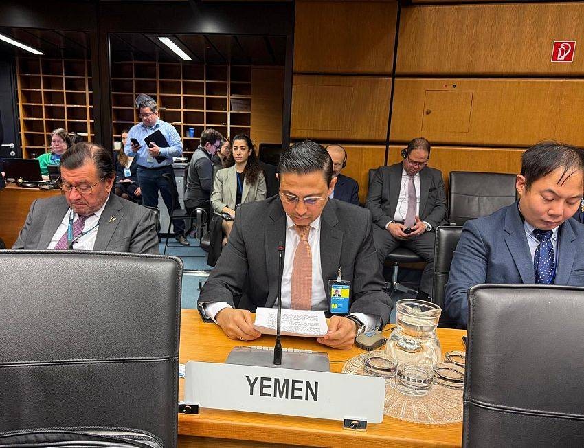 اليمن يجدد رفضه استخدام أراضيه لتهديد الملاحة الدولية