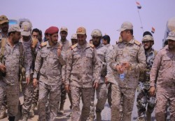 الجيش يعيد انتشاره لتأمين الخط الدولي بين مأرب وحضرموت
