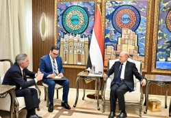 العليمي يدعو الاتحاد الأوروبي لتشديد الضغوط على الحوثيين وتوسيع الدعم التنموي