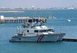 خفر السواحل يواصل البحث عن قارب معطل يقل 22 شخصاً قبالة سواحل المهرة