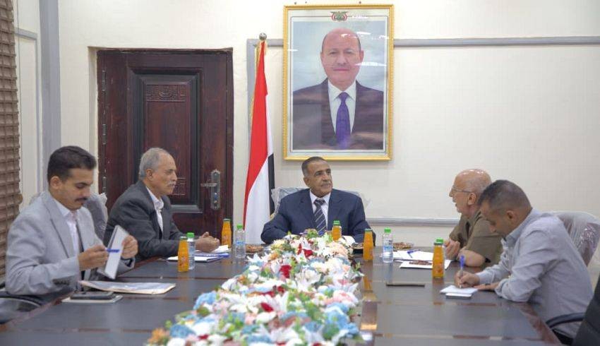 اللجنة العليا للمناقصات تناقش خطتها التأسيسية لتعزيز الحوكمة والشفافية